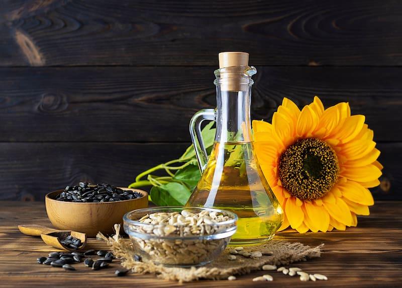 Кунгабоқар мойи нархлари кўп йиллик энг юқори кўрсаткичлардан пасайди