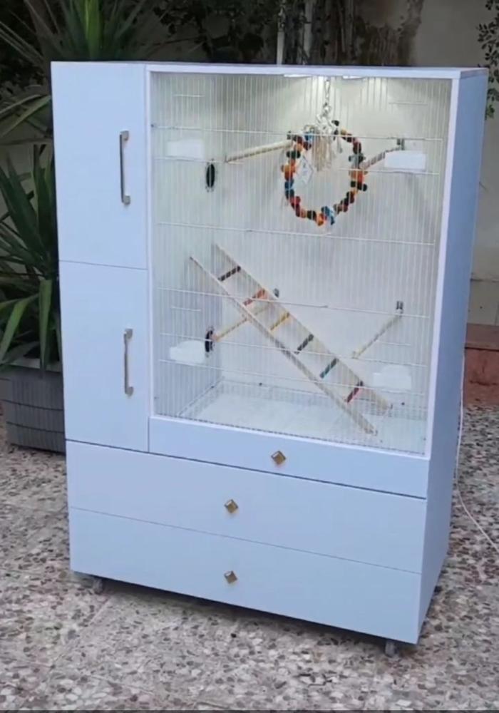 Ноёб қушлар учун вольер